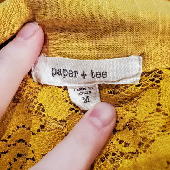 Paper + Tee Women's Size Medium Mustard Yellow Buttondown Lace Blouse - Picture 2 of 13